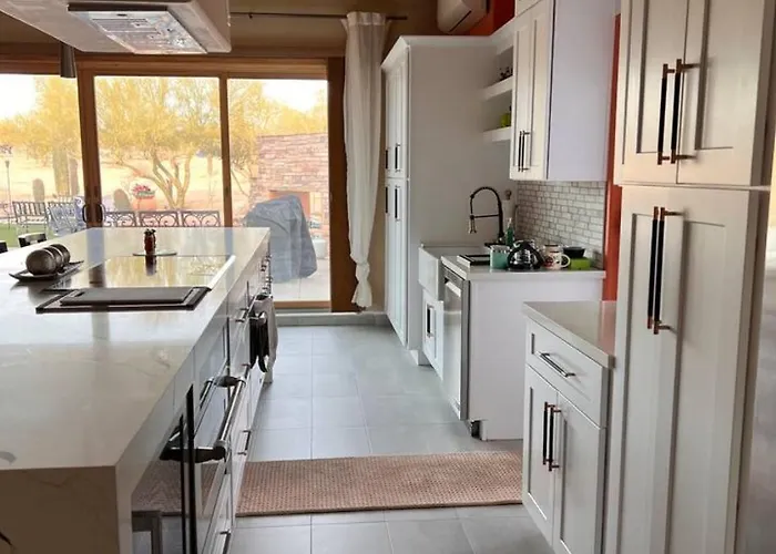 Apartment Luxurious Mountain Ranch Retreat *